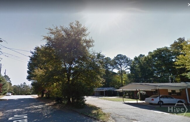 Primary Photo - 1250 Venita Dr