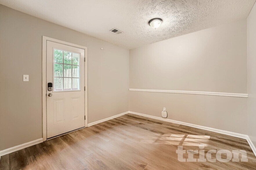 Building Photo - 126 Woodberry Ct