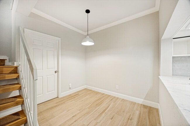 Building Photo - 5200 Martel Ave