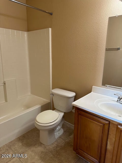 Building Photo - 2834 E Tracy Ln