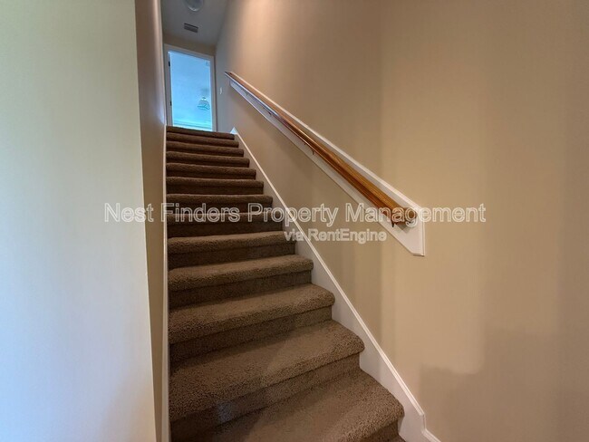 Building Photo - 4786 Yacht Ct