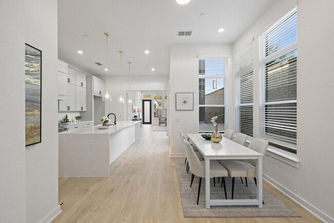 Building Photo - 4214 Endurance Wy