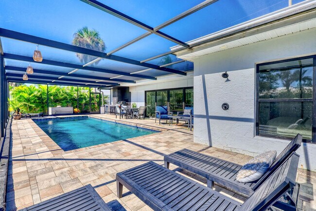 Building Photo - 106 Playmore Dr