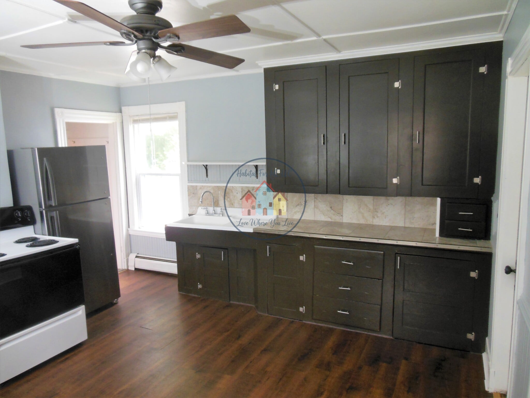 Kitchen - 20 Drummond Ave