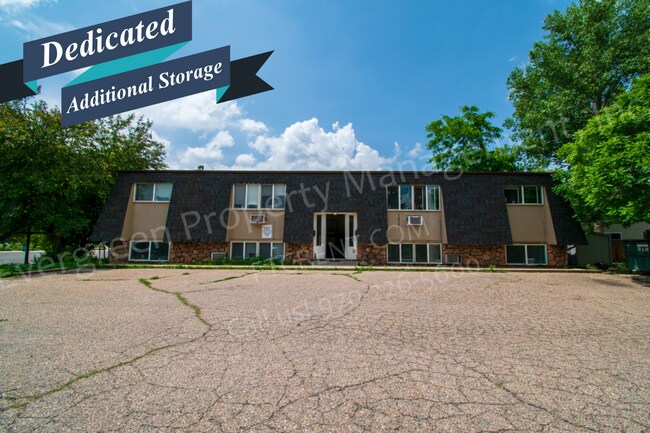 Building Photo - 1931 Ross Ct