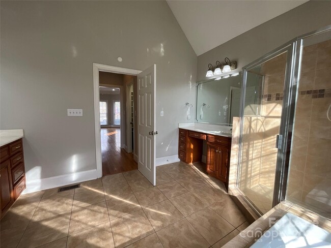 Building Photo - 3100 Sea Island Ln