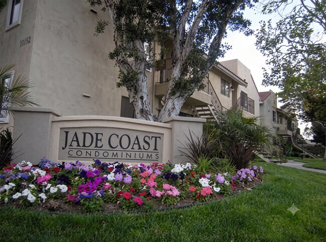 Building Photo - Jade Coast Gem 1bd 1ba Upper Condo Unit