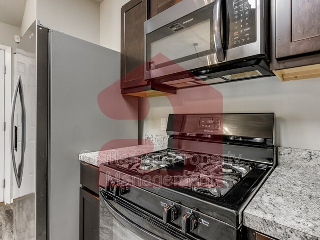 Building Photo - 1865 Jack Rabbit Ln