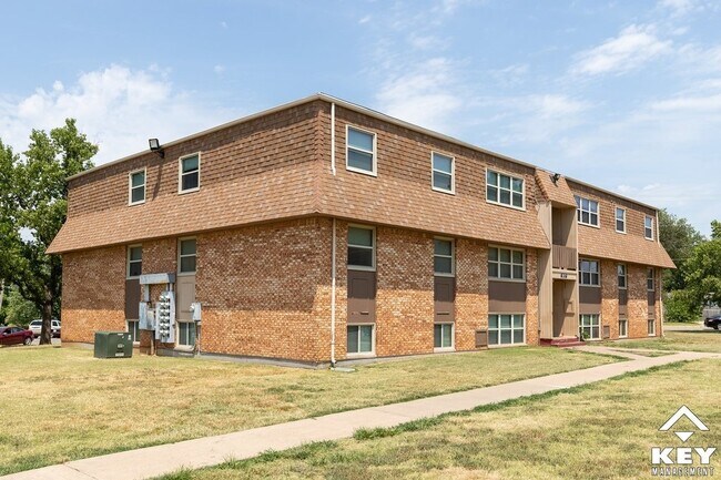Building Photo - 1305 S High St