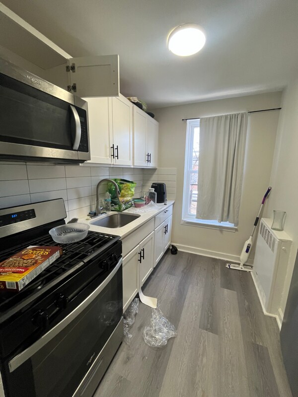 Building Photo - 676 Park Ave