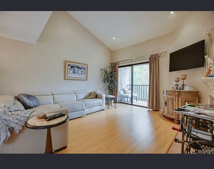 Building Photo - 4210 Via Arbolada