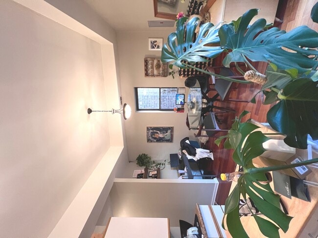 Building Photo - 2303 W North Ave