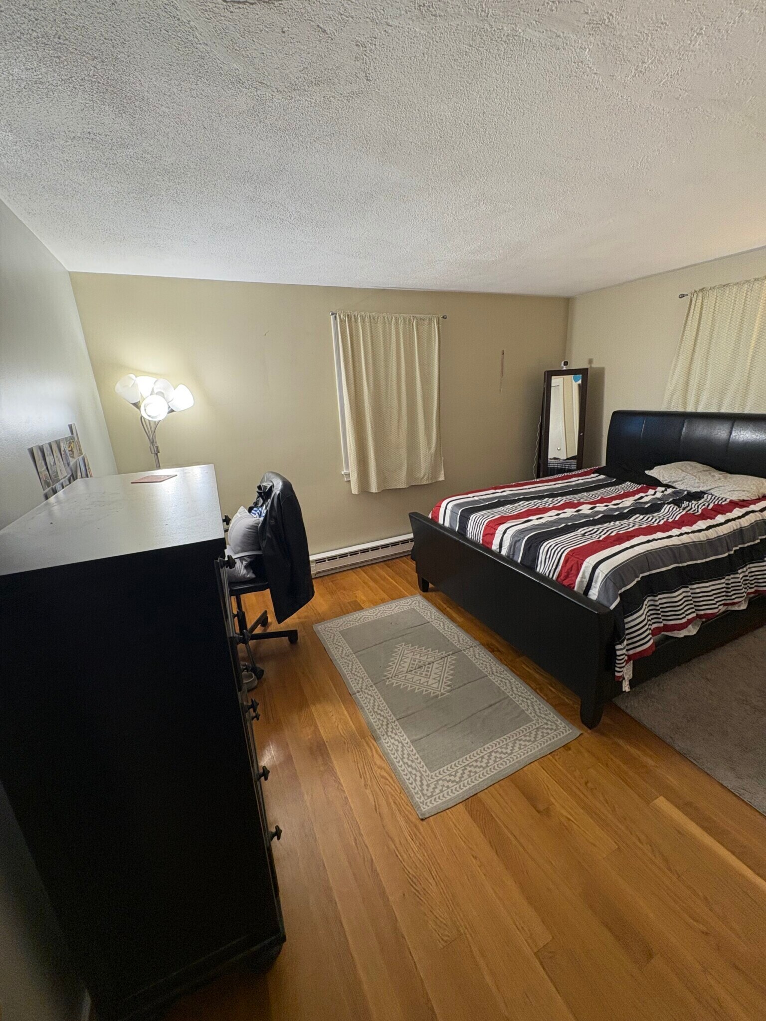 Building Photo - 92 Sylvia St