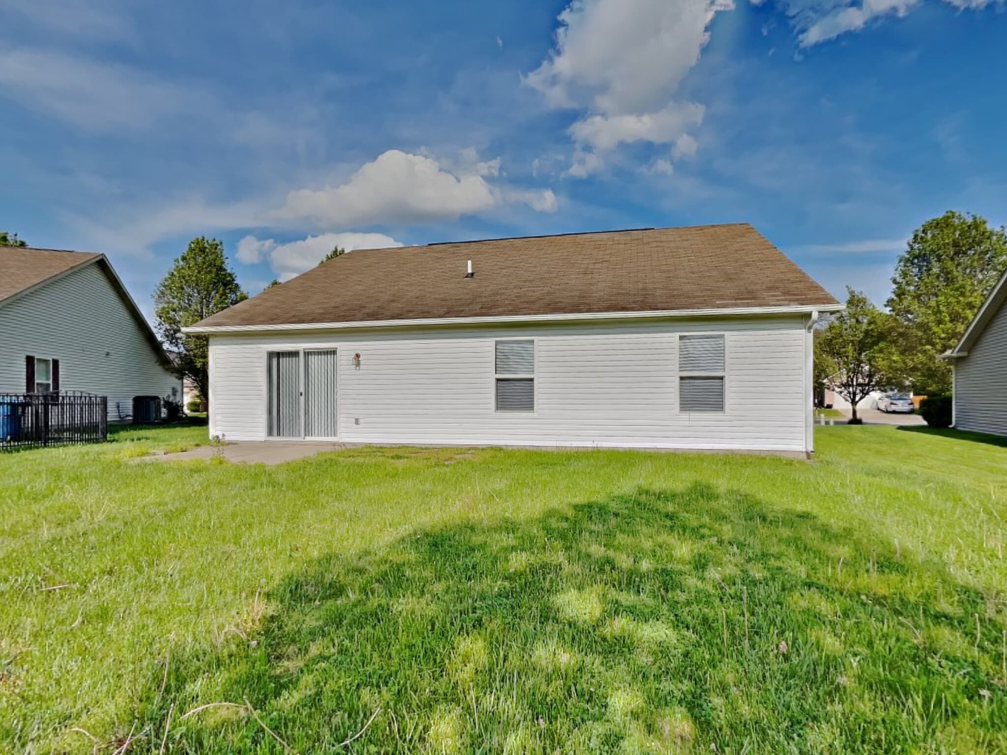 Building Photo - 7251 Blue Ridge Dr