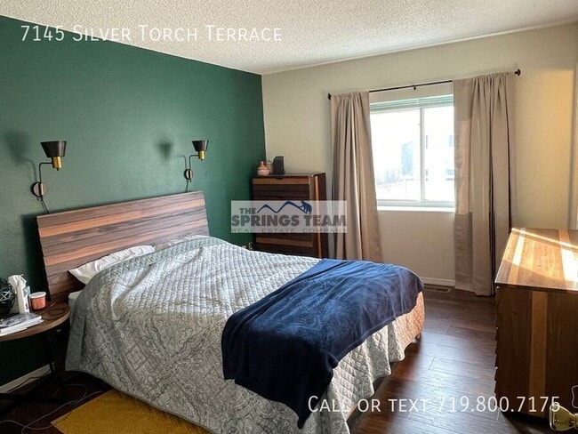 Building Photo - 7145 Silver Torch Terrace