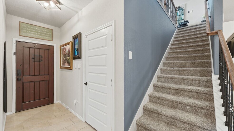 Building Photo - 2011 Sisyphus Vw