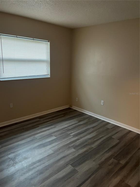 Building Photo - 3019 Needles Dr
