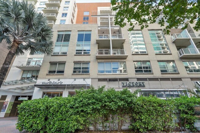 Building Photo - 3250 NE 1st Ave