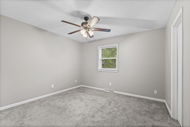 Building Photo - 4512 Salem Dr