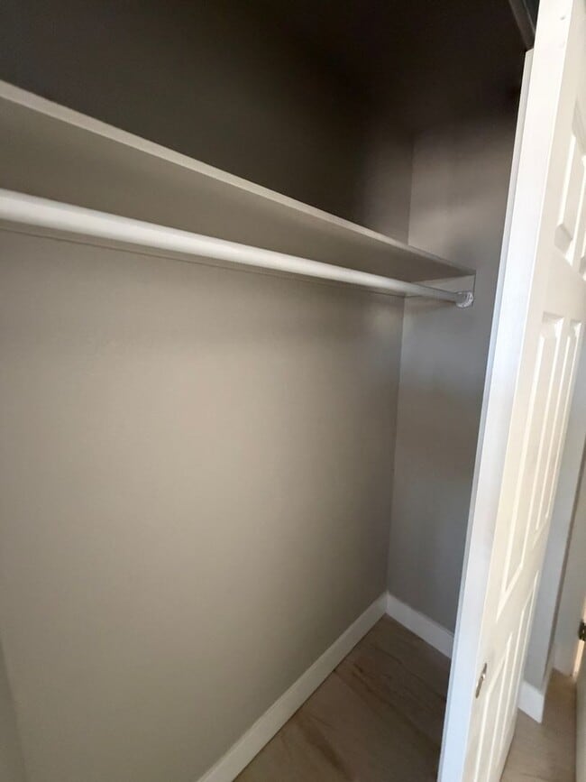 Building Photo - Newly Remodeled 4 Bedroom Two Bath Home