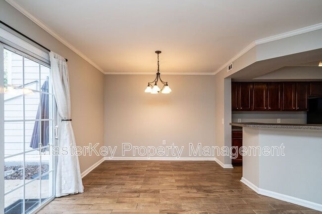 Building Photo - 2406 Condor Ct
