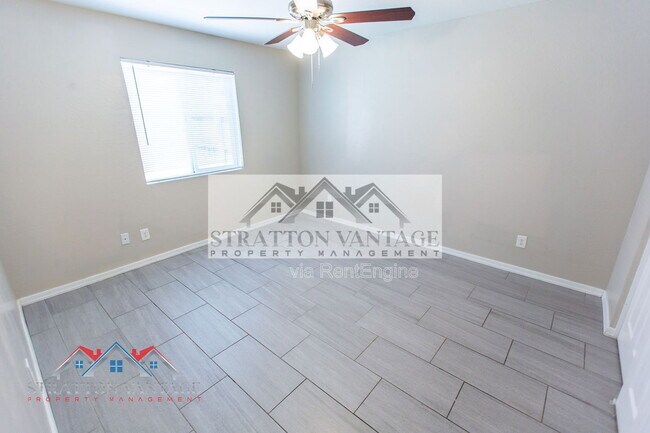 Building Photo - 2204 West Campbell Ave