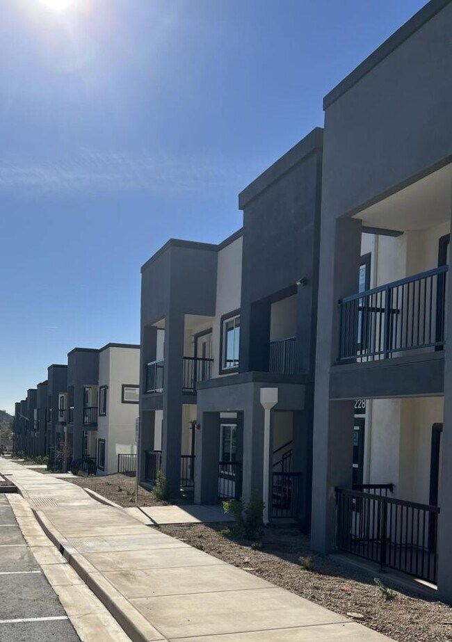 Building Photo - The Cove