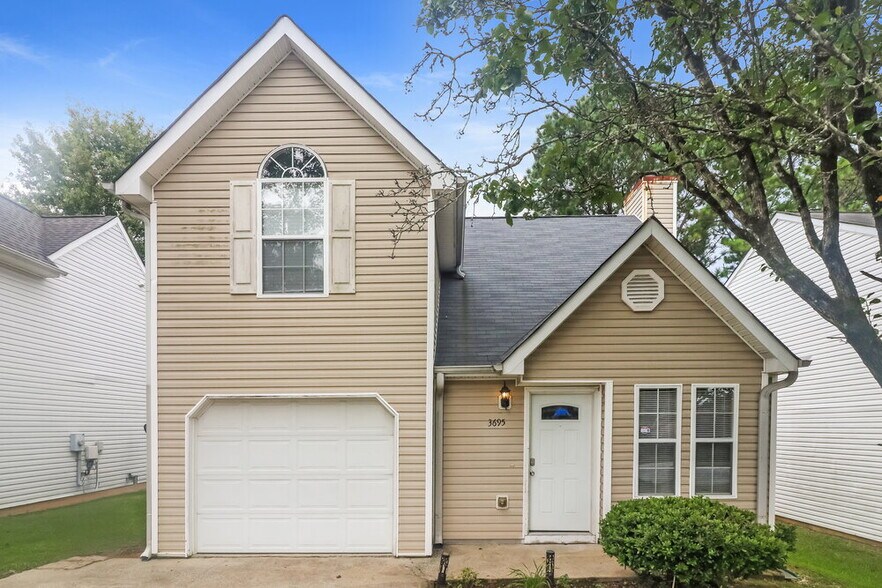 Primary Photo - 3695 Longview Dr