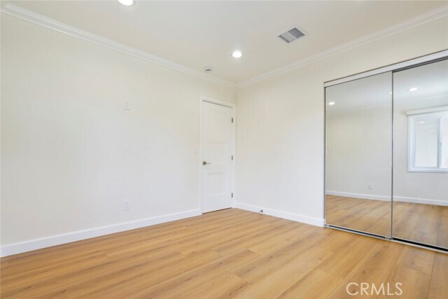 Building Photo - 7423 Balcom Ave