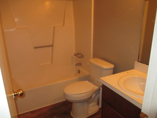 Building Photo - 29 Mustang Ct