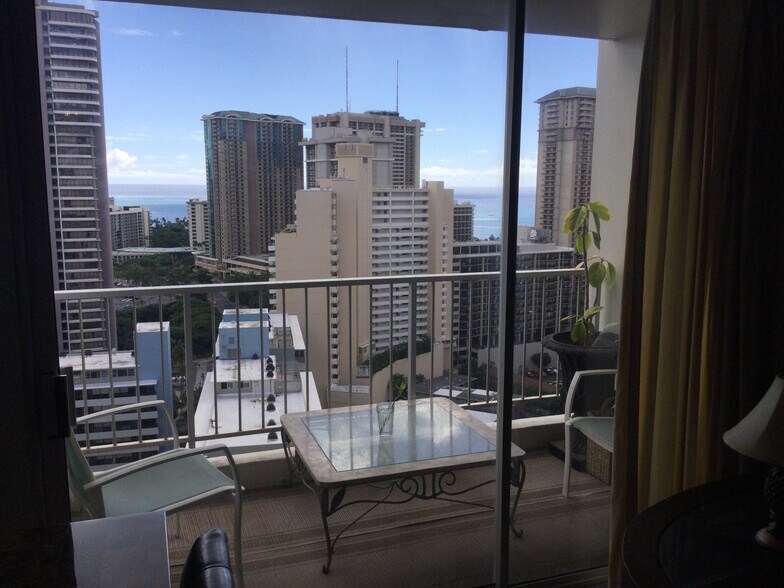 Panoramic View - 400 Hobron Ln