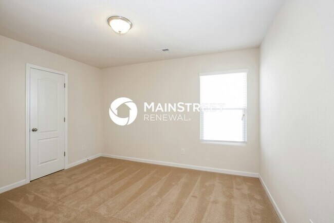 Building Photo - 4 Bedroom Pet-Friendly Home in Charlotte, ...
