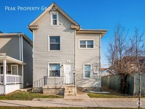 Building Photo - Available Now! Located in Weinland Park Ne...