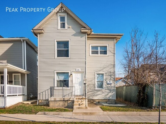 Primary Photo - Available Now! Located in Weinland Park Ne...