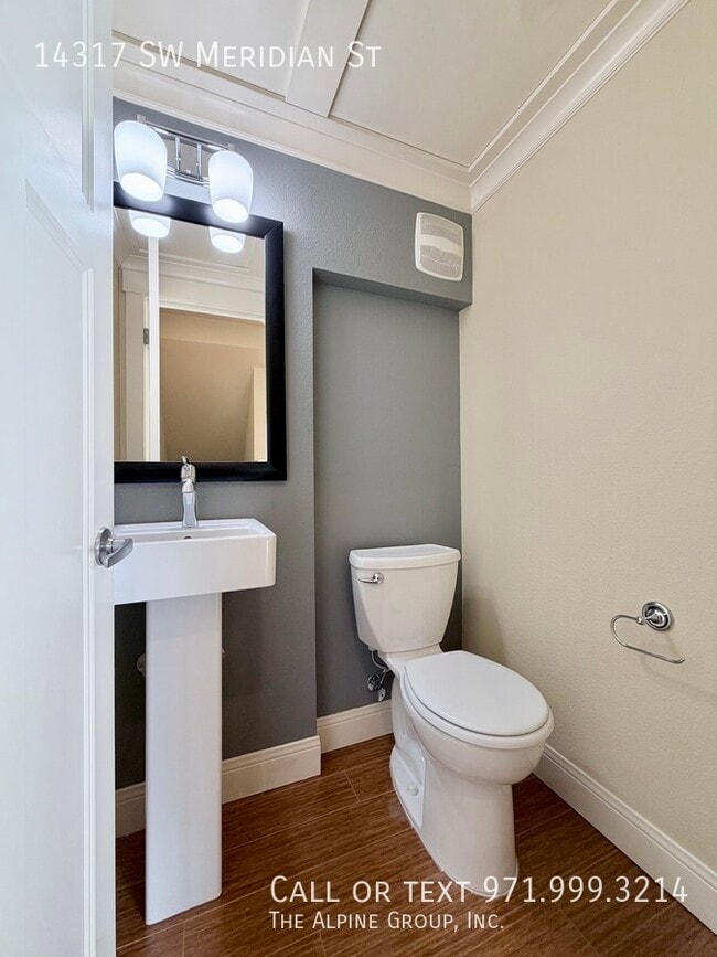 Building Photo - 14317 SW Meridian St