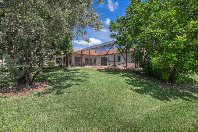 Building Photo - 1928 Water Ridge Dr