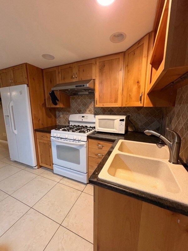 Building Photo - 22824 104th Ave SW