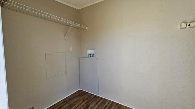 Building Photo - 31219 Wide Oak Cir