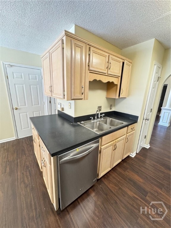 Building Photo - 121 Oak Pointe Trail