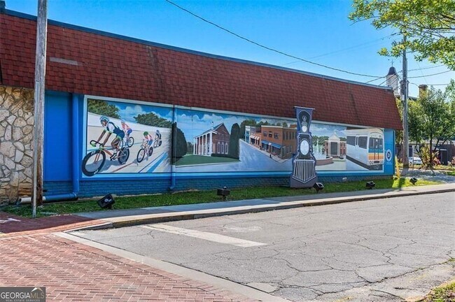 Building Photo - 2220 Newnan St