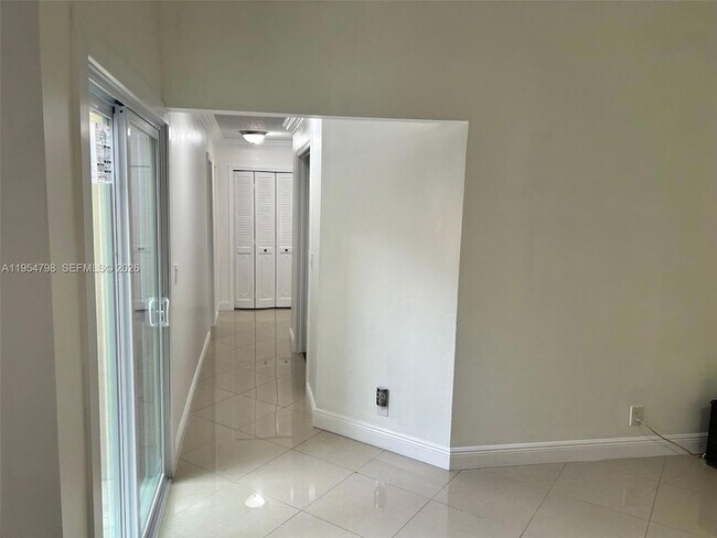 Building Photo - 9225 NW 49th Pl