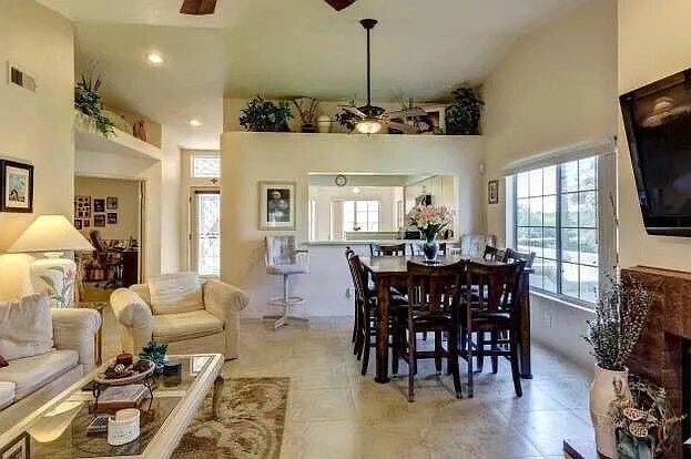 Building Photo - 748 Vista Lago Dr N