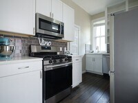 Building Photo - 1609 Green St