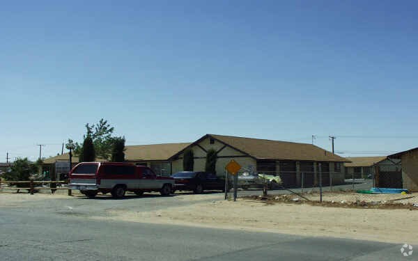 Building Photo - 16194 Sequoia Ave