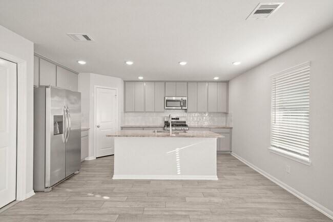 Building Photo - 2536 Allegretto Sea Dr