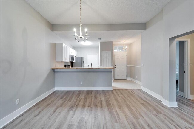 Building Photo - 1032 Radison Ave