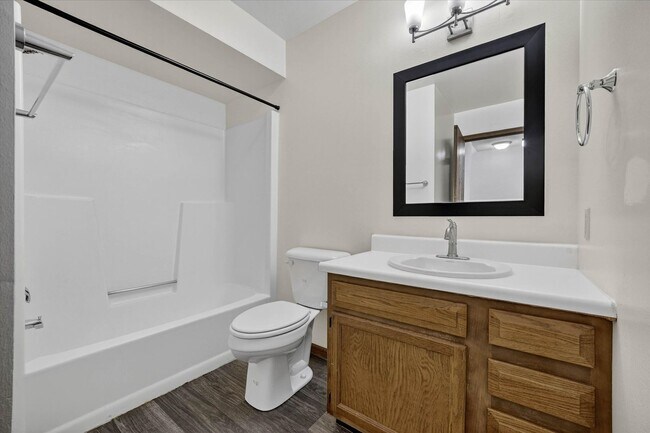 Building Photo - 2755-2761 Scarlet Oak