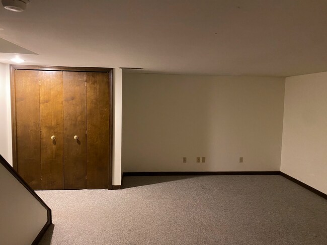 Building Photo - 1341 Stardust Ave NW