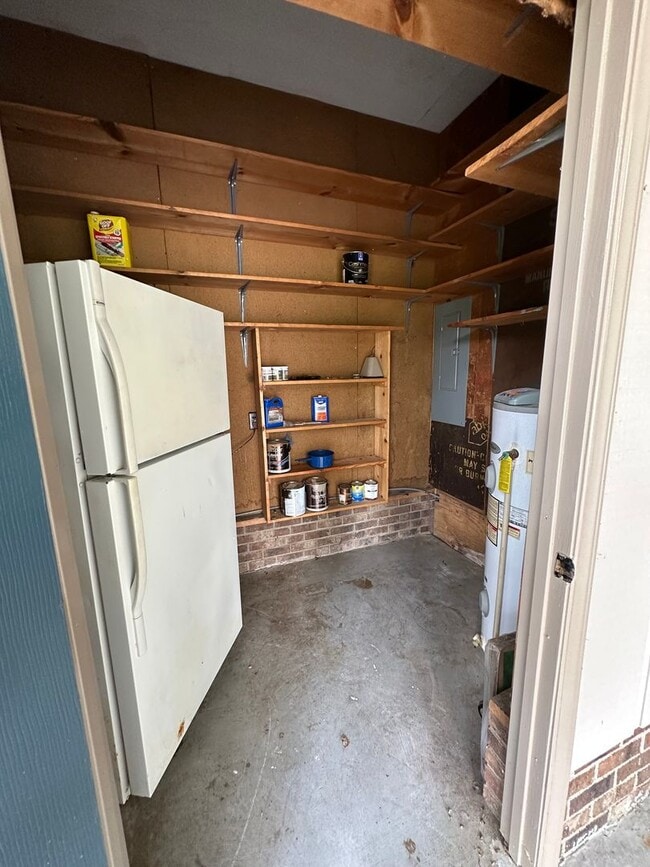 Building Photo - Peaceful Home in Pamlico Village