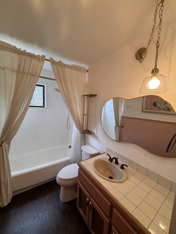 Building Photo - 17554 Patricia Way